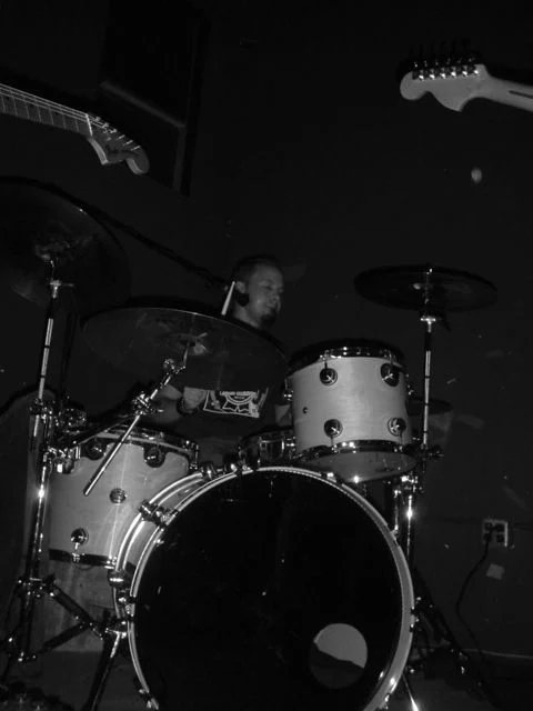 Spanish for 100 performing at Mars Bar