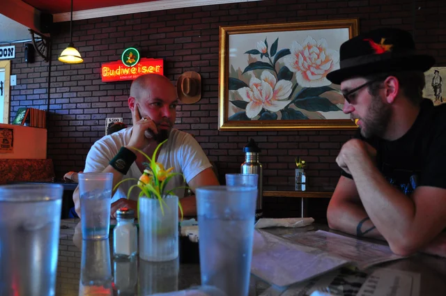 Spanish for 100 on the 2009 West Coast Tour