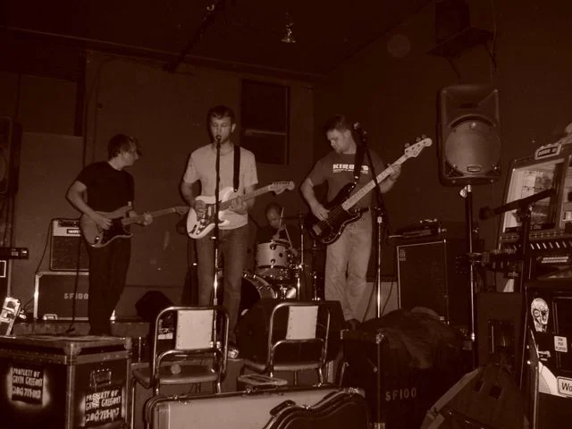 Spanish for 100 performing at Mars Bar