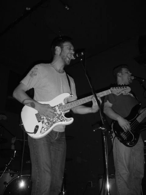 Spanish for 100 performing at Mars Bar