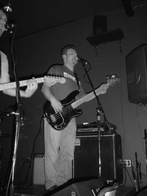 Spanish for 100 performing at Mars Bar