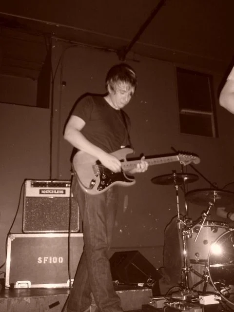 Spanish for 100 performing at Mars Bar