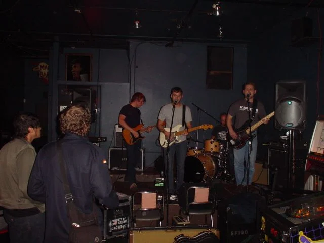 Spanish for 100 performing at Mars Bar